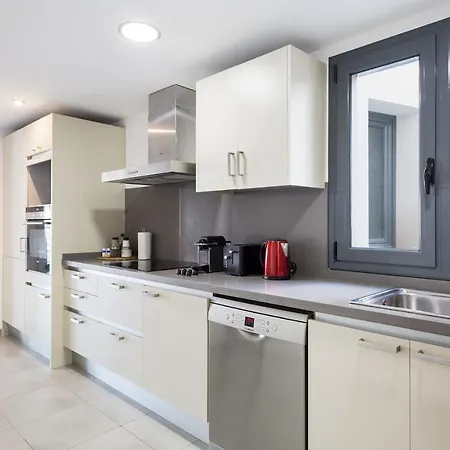 Les Corts Exclusive Apartments By Olala Homes